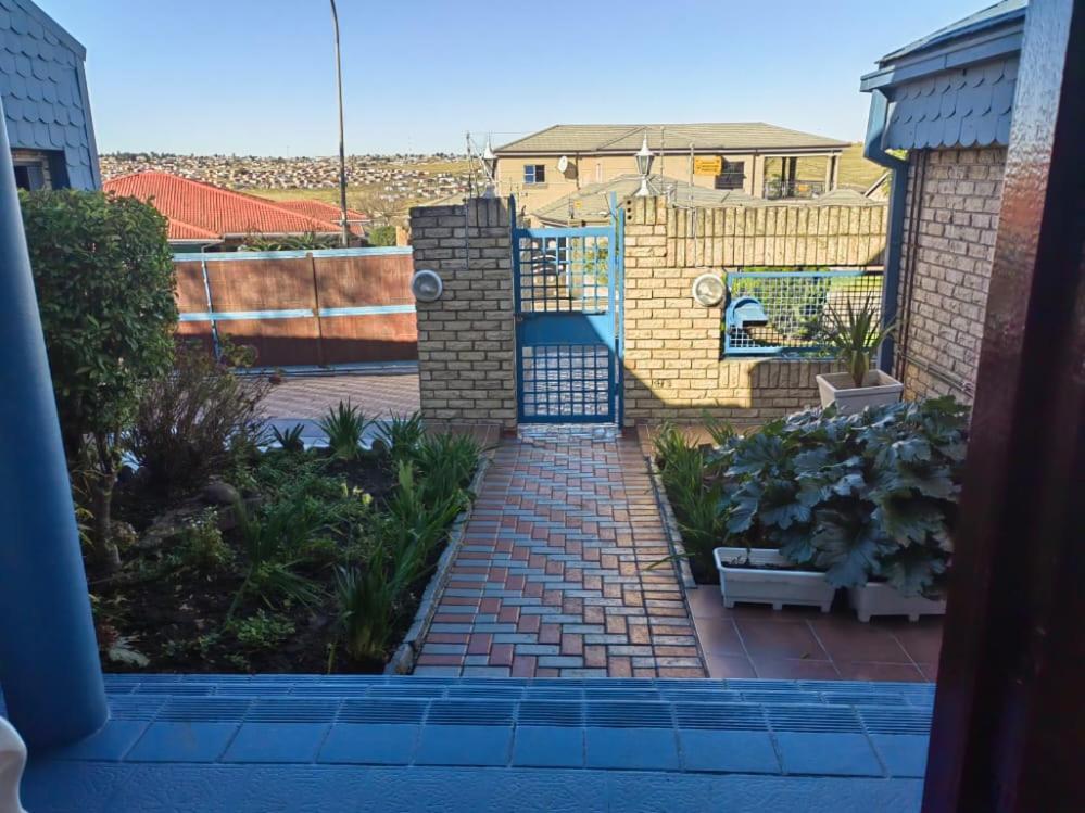 Obaa Sima Guest House Mthatha Exterior foto